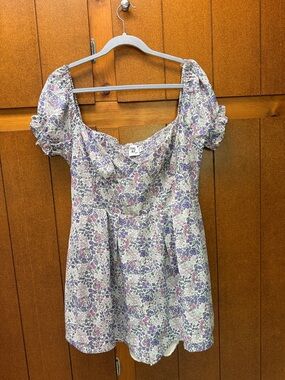 Princess Polly Lavender and Cream Floral Romper with POCKETS